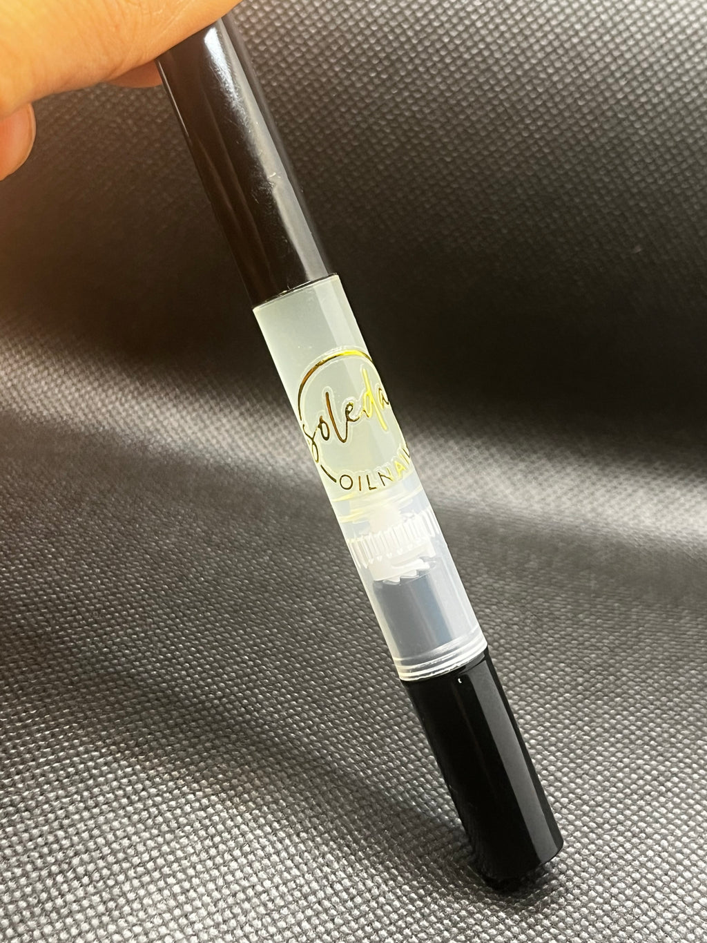 Soledad oil Nail